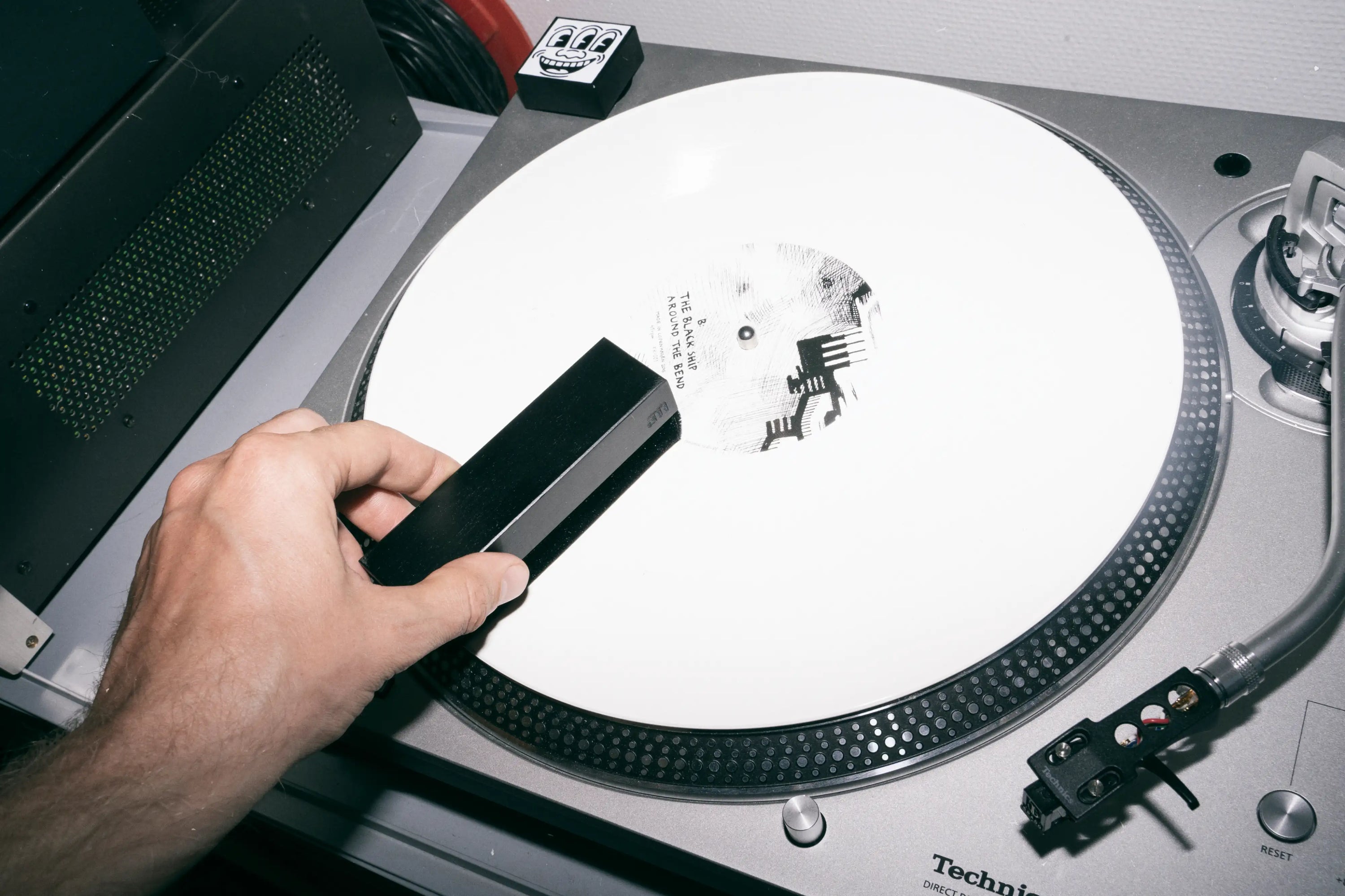 Schallplatten-samtbürste